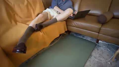 DressSock Shoe online show from June 23, 3:37 am