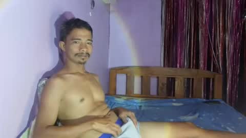Raffyhardcock4u online show from June 19, 3:27 pm