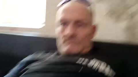 Bigthickdickinvic online show from February 19, 12:03 am