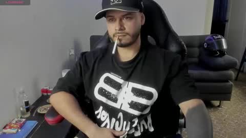 ragnar_lothbrok77 online show from February 2, 9:35 pm