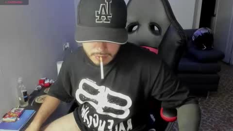 ragnar_lothbrok77 online show from February 3, 6:22 am