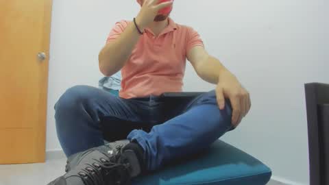 Snapshot of ragnarsexboy chatting on February 2, 8:40 pm ragnarsexboy online show from February 2, 8:40 pm