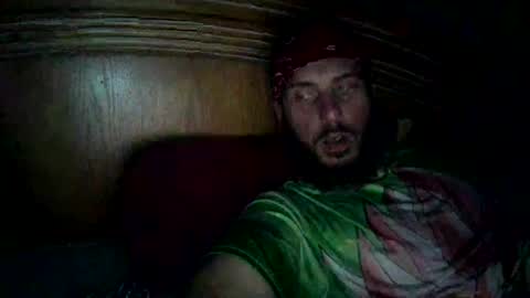 Snapshot of raidersman757 chatting on October 14, 2:45 am hitman online show from October 14, 2:45 am