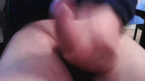 Snapshot of raimond665 chatting on February 24, 8:06 am raimond665 online show from February 24, 8:06 am