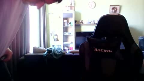 Raimondo te Paste online show from April 7, 3:34 pm