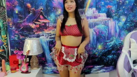 Snapshot of rainbow__coockie chatting on January 24, 10:30 pm rainbow__coockie online show from January 24, 10:30 pm