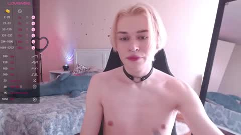 Snapshot of rainbow__salt chatting on October 7, 10:01 am Mike online show from October 7, 10:01 am