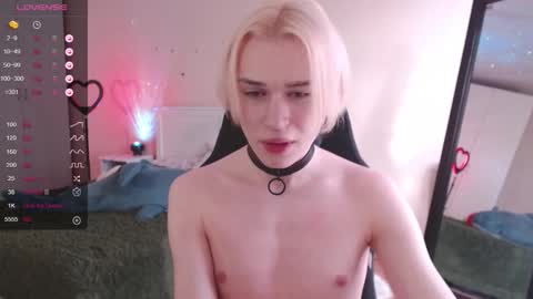 Snapshot of rainbow__salt chatting on October 26, 10:32 am Mike online show from October 26, 10:32 am