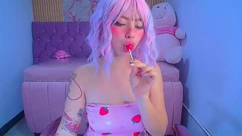 Snapshot of rainbowlover_ch chatting on October 29, 7:10 am Rainy online show from October 29, 7:10 am