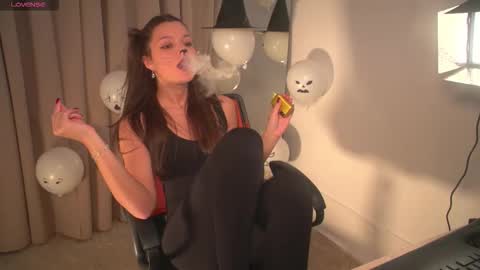 Snapshot of rainevi chatting on October 23, 7:12 pm rainevi online show from October 23, 7:12 pm