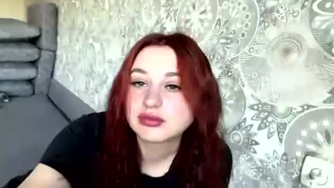 Snapshot of raisaklee chatting on June 18, 4:13 am Cherry online show from June 18, 4:13 am