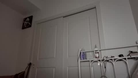 Snapshot of raiyvyn chatting on September 24, 4:38 am Ray Ray online show from September 24, 4:38 am