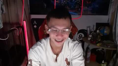 ralfhuge24 online show from February 18, 10:06 pm