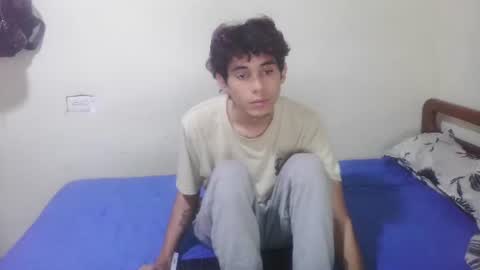 rami_hot0 online show from June 14, 6:43 pm
