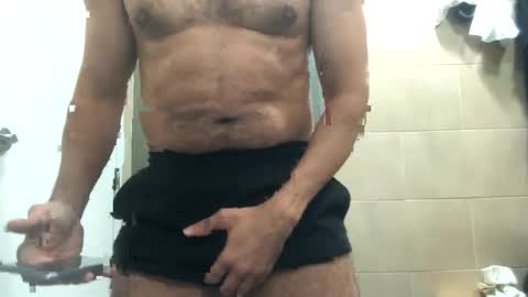 Snapshot of ramix95 chatting on January 12, 6:38 pm ramix95 online show from January 12, 6:38 pm