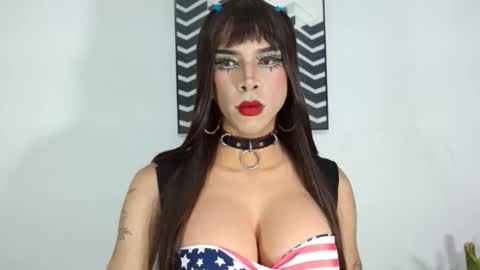 RamonaSmit online show from May 15, 9:11 pm