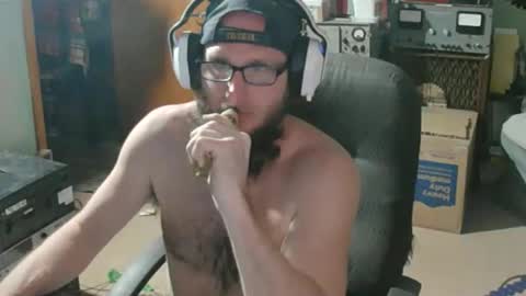 Randall online show from April 28, 2:27 am