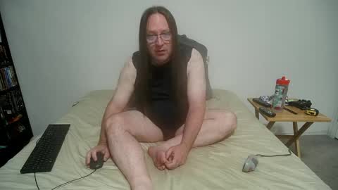 Snapshot of rando1235 chatting on May 16, 6:21 am rando1235 online show from May 16, 6:21 am