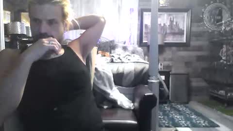 Snapshot of randybater8in chatting on March 5, 4:08 am Randy8inbater online show from March 5, 4:08 am