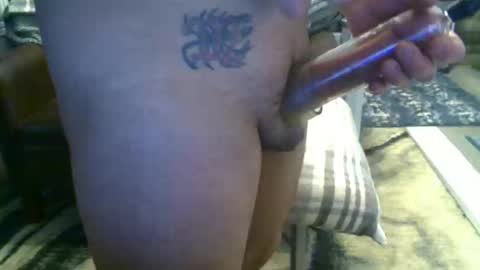 Snapshot of randybater8in chatting on March 15, 9:54 pm Randy8inbater online show from March 15, 9:54 pm