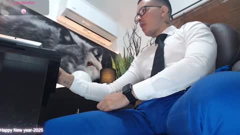 randylukehot online show from February 23, 7:44 am