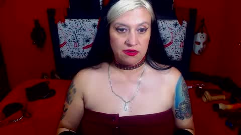 Snapshot of randymaturex01 chatting on February 20, 2:40 am Sonia online show from February 20, 2:40 am