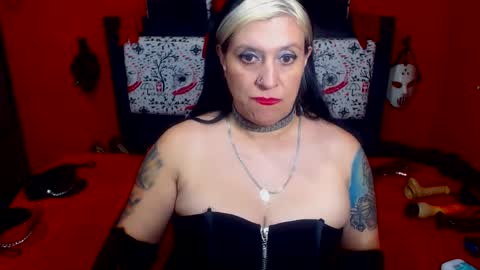 Snapshot of randymaturex01 chatting on February 21, 12:38 am Sonia online show from February 21, 12:38 am