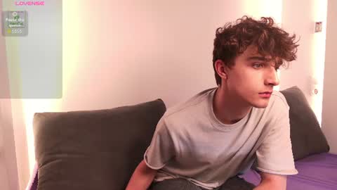 RICHARD online show from June 18, 3:27 pm