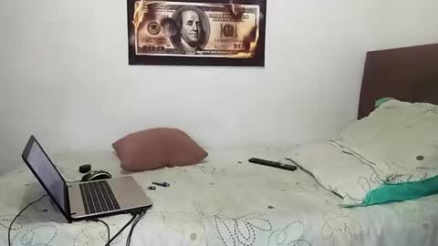 Rangel and Lola online show from December 21, 6:48 pm