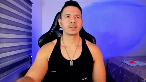 Jonas online show from October 25, 9:09 pm