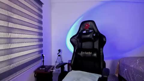 Jonas online show from November 26, 3:13 pm