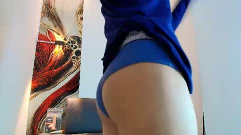 raphael_nyon1 online show from July 1, 12:34 am