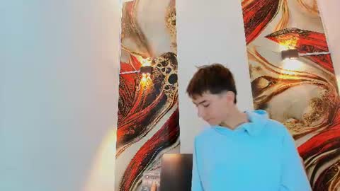 raphael_nyon1 online show from July 4, 3:56 am