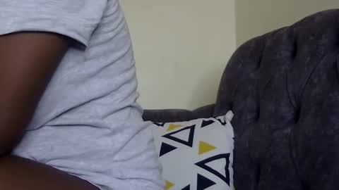 rara_molly online show from April 3, 6:22 am