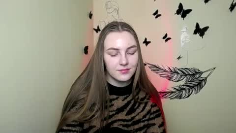 raspberry0101 online show from December 15, 2:59 pm