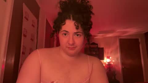 Snapshot of raspberrytommy chatting on February 15, 1:46 am Tommy online show from February 15, 1:46 am