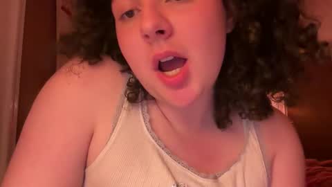 Snapshot of raspberrytommy chatting on April 1, 3:18 am Tommy online show from April 1, 3:18 am