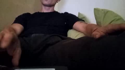 Snapshot of raspines chatting on October 12, 5:45 pm Raspiness Cam online show from October 12, 5:45 pm