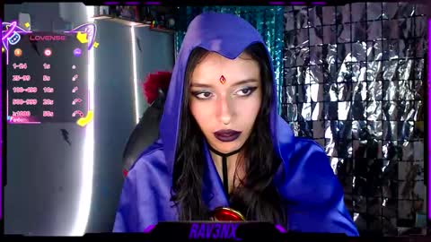 Snapshot of rav3nx_ chatting on November 2, 9:00 am online show from November 2, 9:00 am