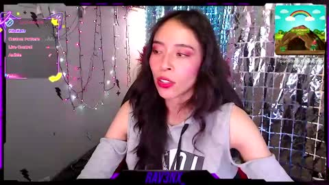   online show from March 18, 6:00 pm