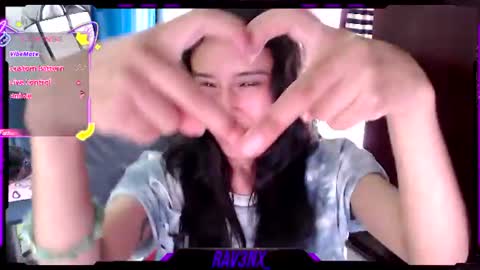 Snapshot of rav3nx_ chatting on July 1, 8:08 pm online show from July 1, 8:08 pm