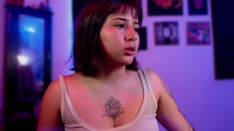 Snapshot of raven_gotic69 chatting on January 29, 5:02 pm charlote rayen online show from January 29, 5:02 pm