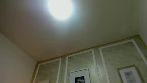 raven_loove online show from April 30, 1:39 pm