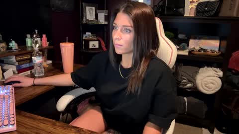 raven_ravish online show from March 11, 12:44 am