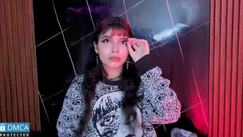 raven_rox_ online show from November 25, 3:28 am