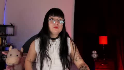 Snapshot of ravendark_666 chatting on February 23, 3:15 am Raven online show from February 23, 3:15 am