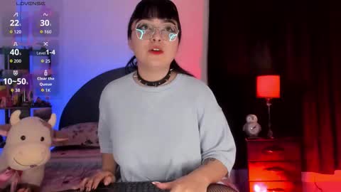 Snapshot of ravendark_666 chatting on March 15, 2:28 am Raven online show from March 15, 2:28 am