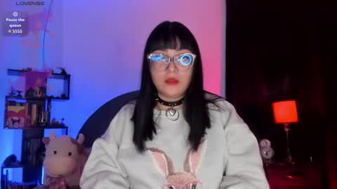 Snapshot of ravendark_666 chatting on March 24, 6:29 am Raven online show from March 24, 6:29 am