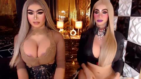 ravenmystiquex online show from May 14, 7:31 pm