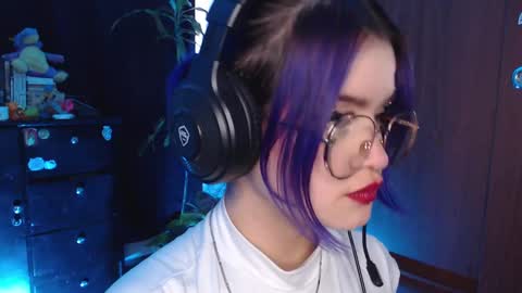 Snapshot of raventh_ chatting on October 2, 9:55 pm raventh_ online show from October 2, 9:55 pm